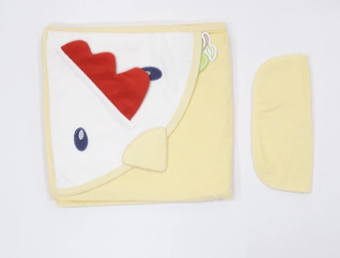 Žuti dečiji peškir sa kapuljačom pile 90X90 3323 - Zanimljiv peškir za bebe